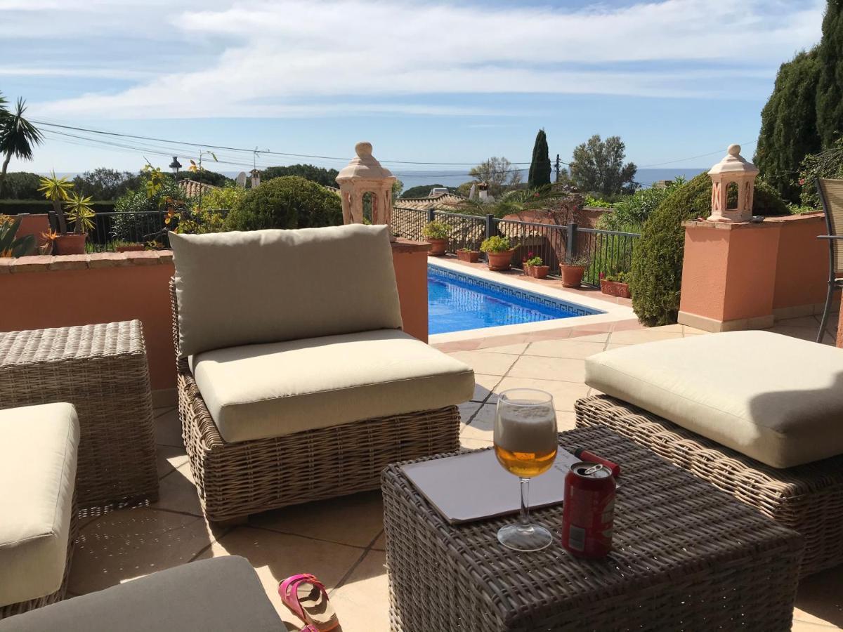 Exclusive Andalusian El Pino In Cabopino Pousada *